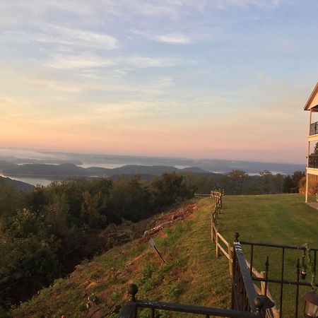 Whitney Mountain Lodge Lost Bridge Village Экстерьер фото
