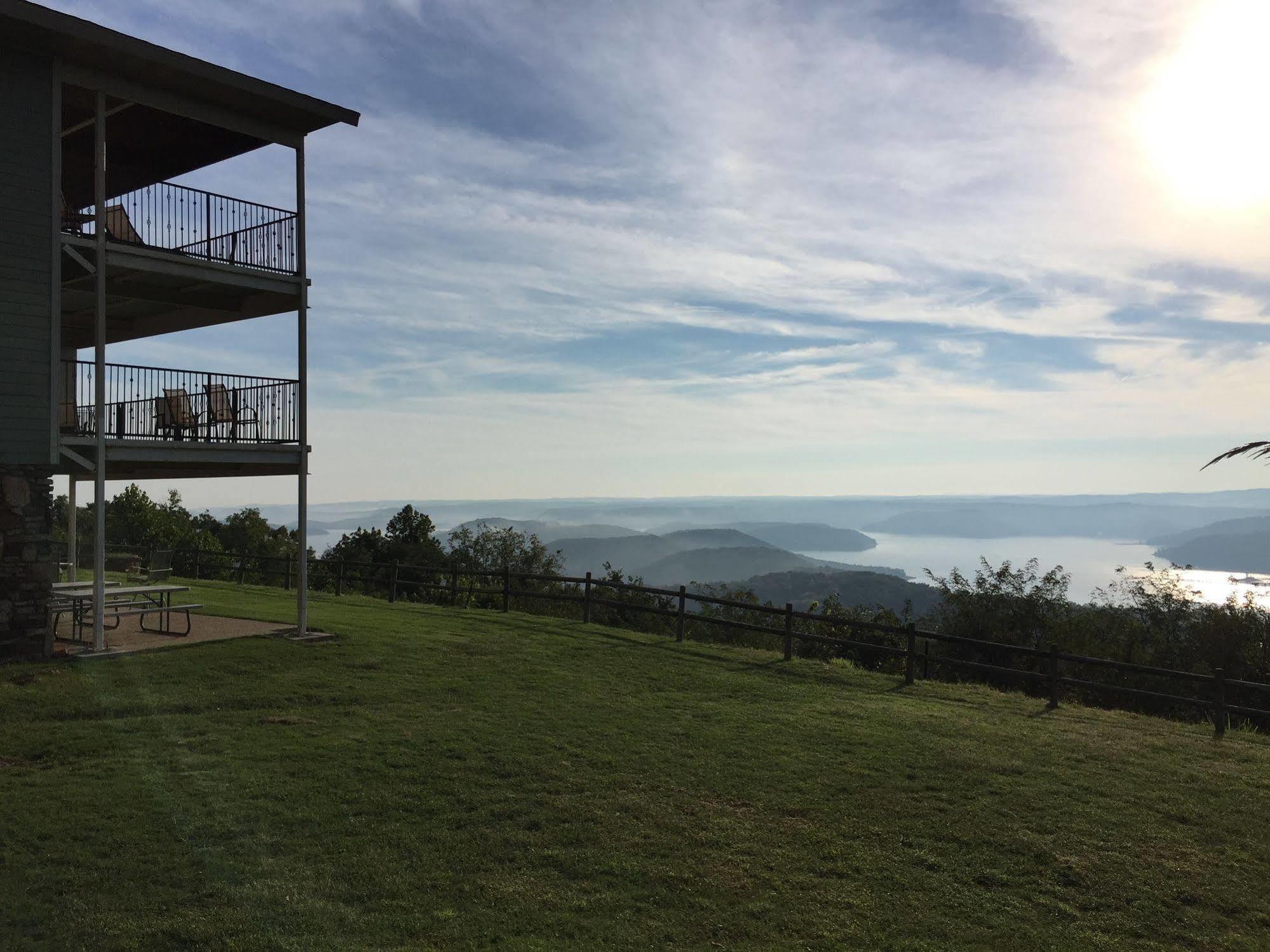 Whitney Mountain Lodge Lost Bridge Village Экстерьер фото