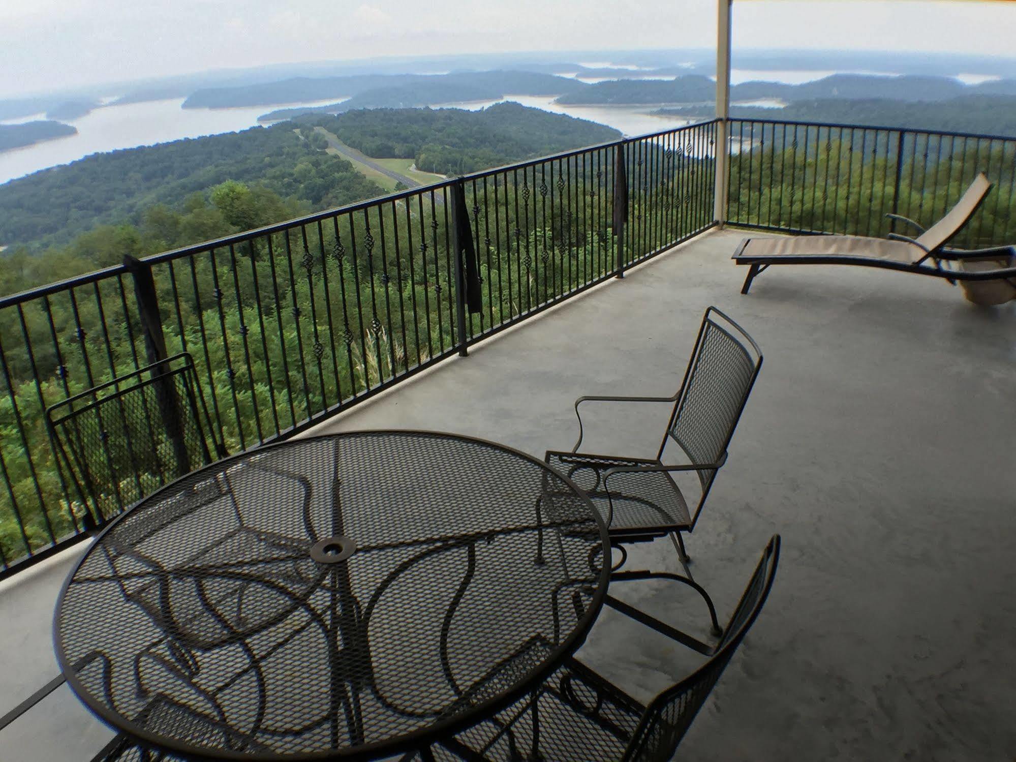 Whitney Mountain Lodge Lost Bridge Village Экстерьер фото